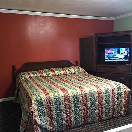 Skyland Motel Cornelia Exterior foto